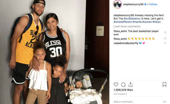 STEPH CURRY HAS THE COOLEST RELATIONSHIP WITH HIS WIFE AND KIDS